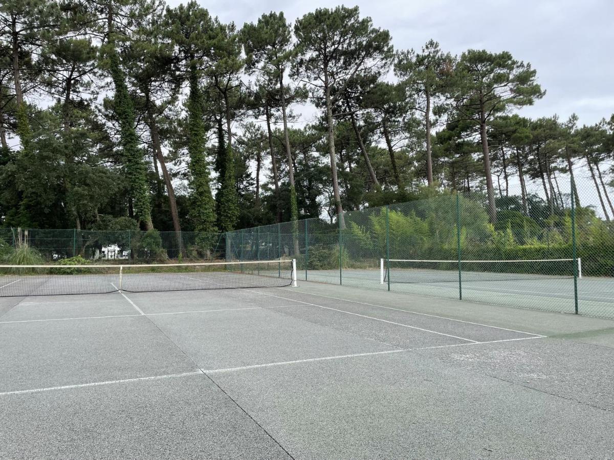 Chalet Paisible A La Plage, Piscine Et Tennis Ondres Exterior photo