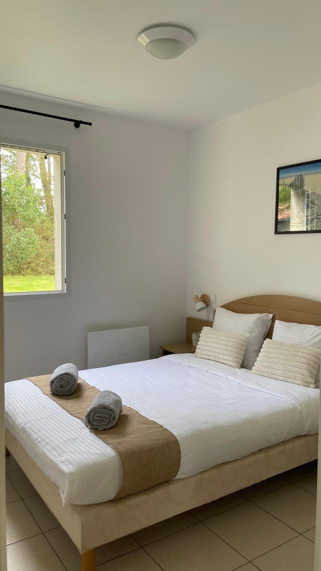 Chalet Paisible A La Plage, Piscine Et Tennis Ondres Exterior photo
