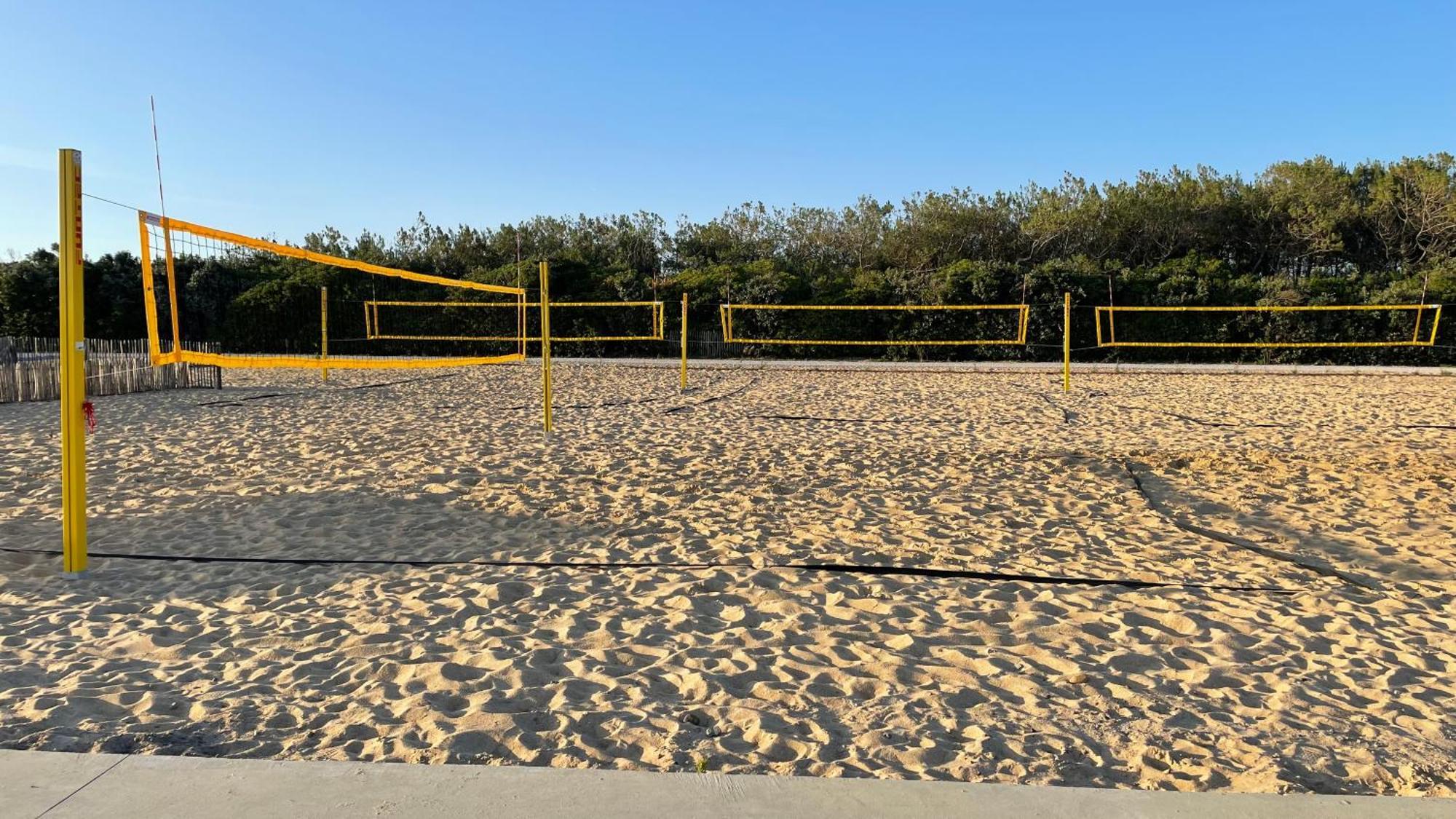 Chalet Paisible A La Plage, Piscine Et Tennis Ondres Exterior photo